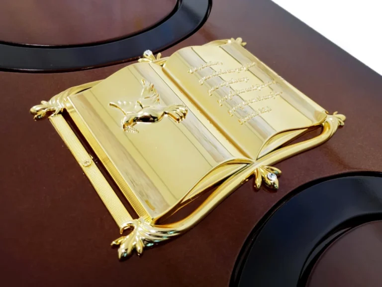 2096 BIBLIA LIZ DOURADA